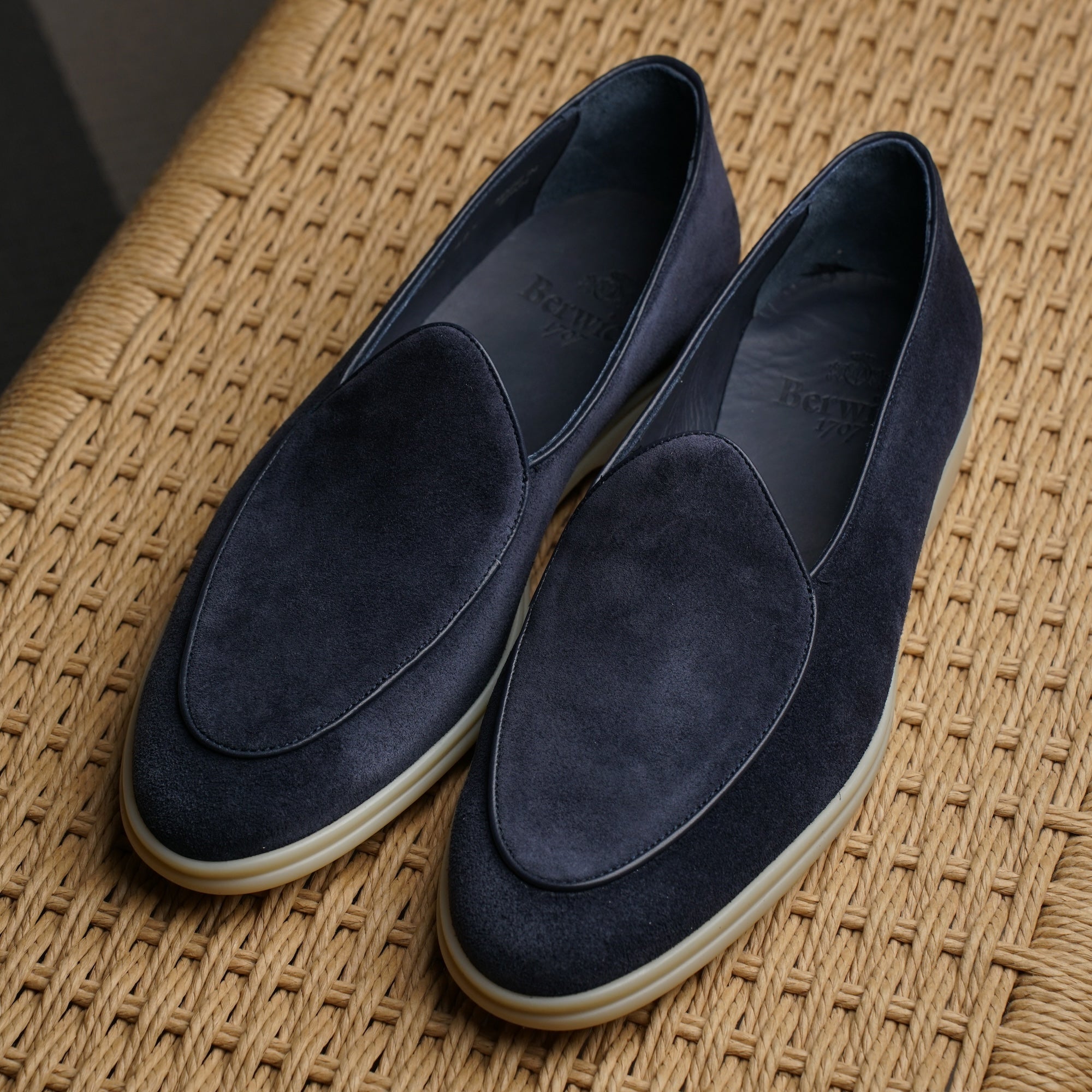 Vita Di Palma™ | Navy Suede